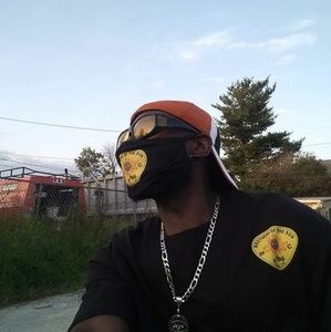 Meet your Posher, Lamumbow